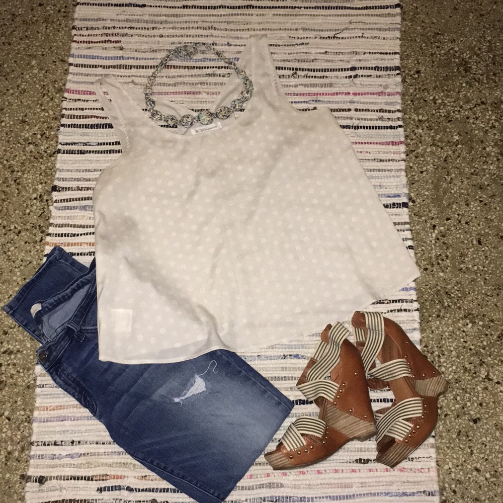 BCBGeneration A-line cropped tank